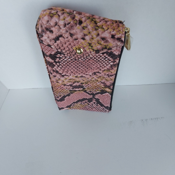 Estee Lauder Makeup Bag - Picture 2 of 5